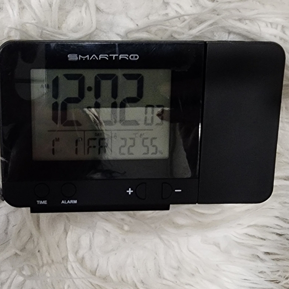 SMARTRO Digital Projection Alarm Clock - Picture 8 of 16